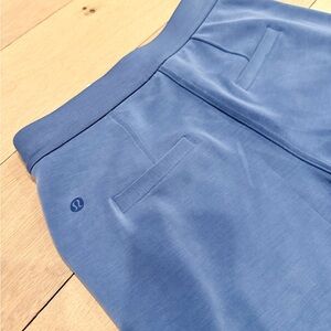 Softstreme Pintuck Mid-rise Pant.  New with tags!